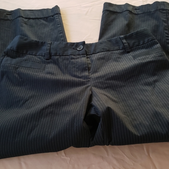 Trixie + Lulu Women's Pinstriped Capri Pants - Picture 2 of 5